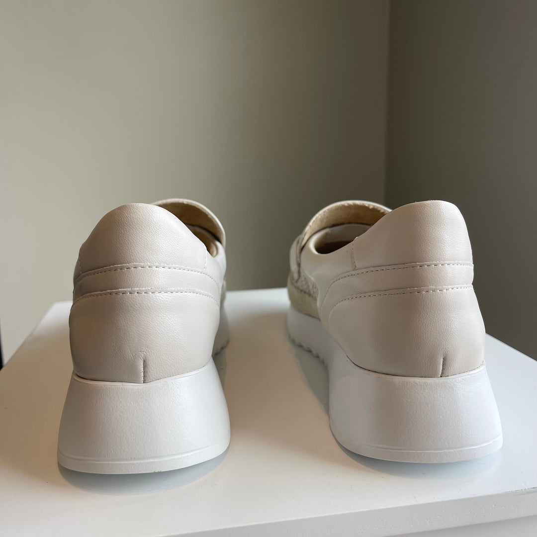 Vaneli Quenta (FINAL SALE)