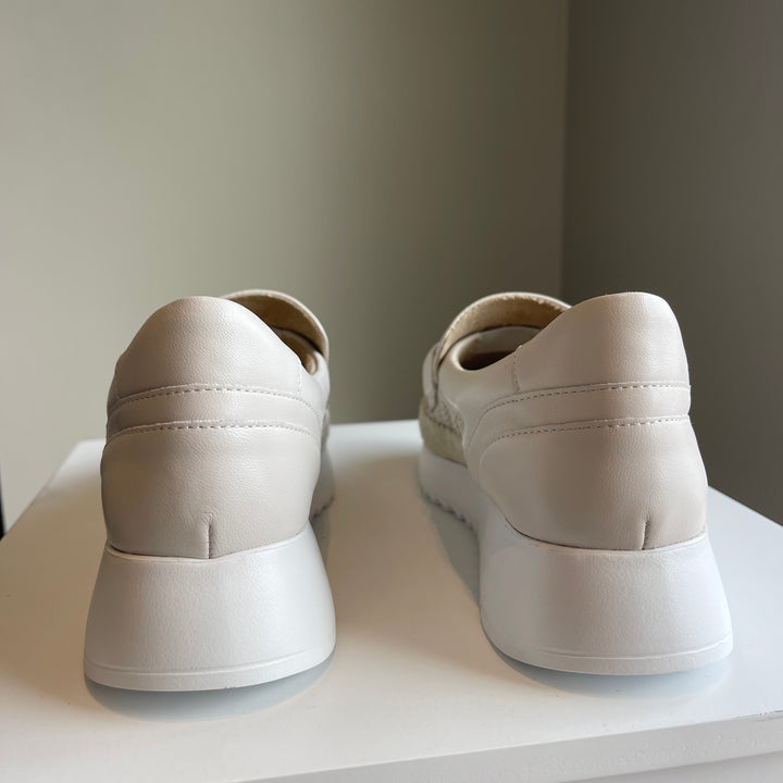 Vaneli Quenta (FINAL SALE)