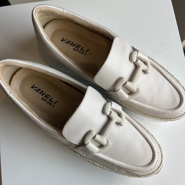 Vaneli Quenta (FINAL SALE)