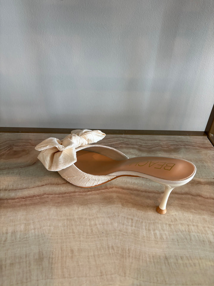 Beach by Matisse Goldie Cream Heel