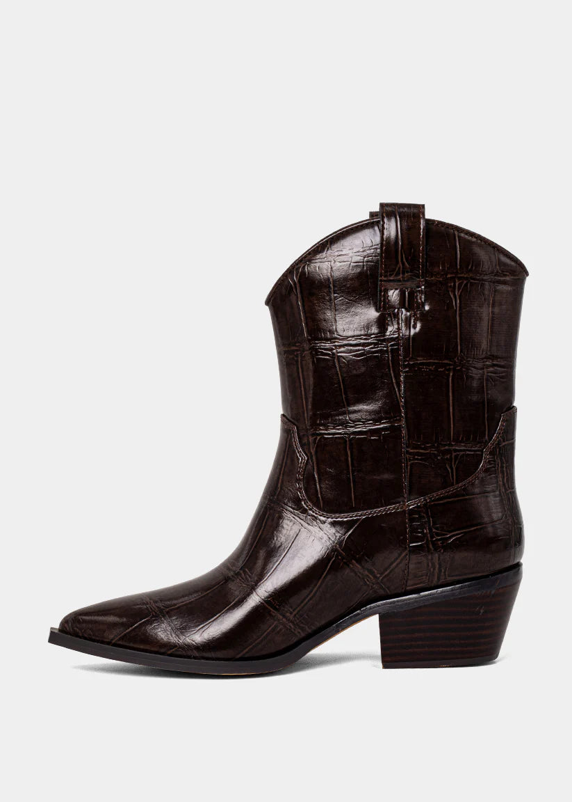 SHUSHOP ZouZou Brown Croco Boot