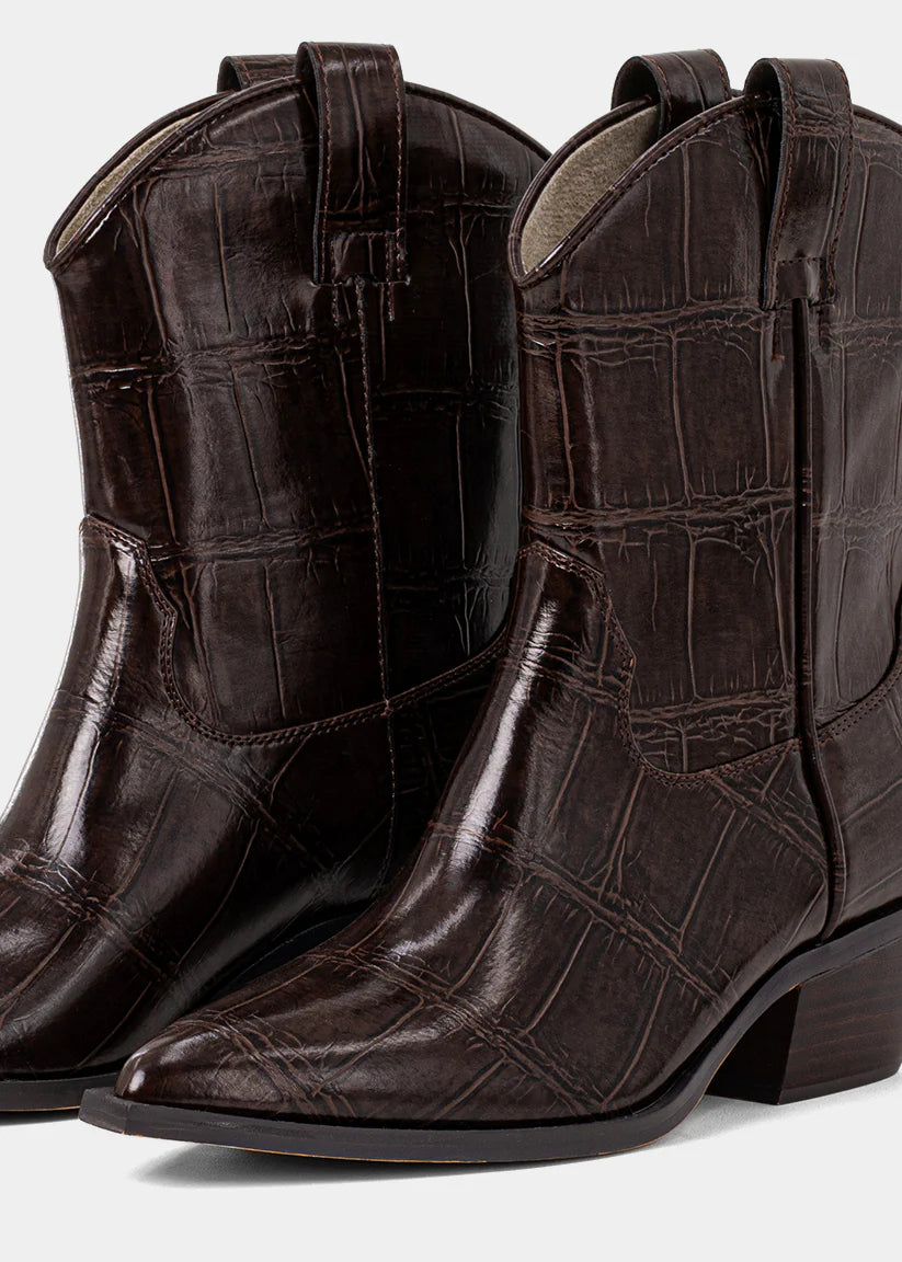 SHUSHOP ZouZou Brown Croco Boot