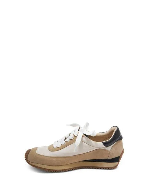 Vaneli Queen Sneaker