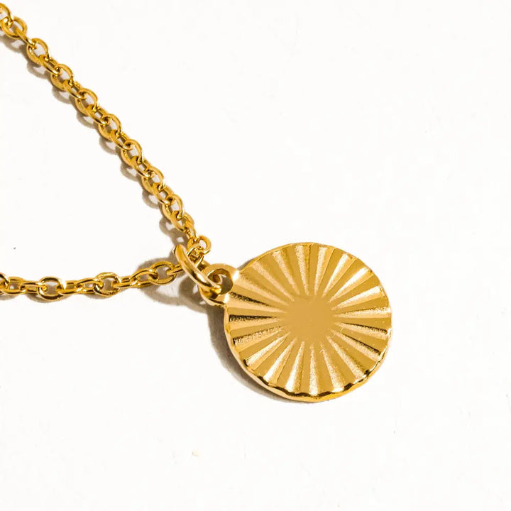 Miraz Round Sun Gaze Necklace