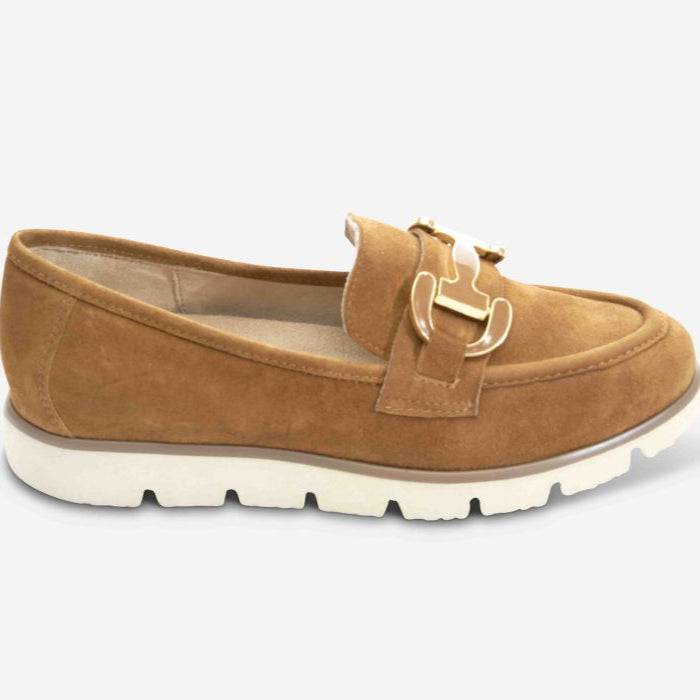 Vaneli Jards Loafer In Tan Suede