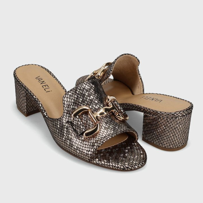 Vaneli Oksana Taupe Preston