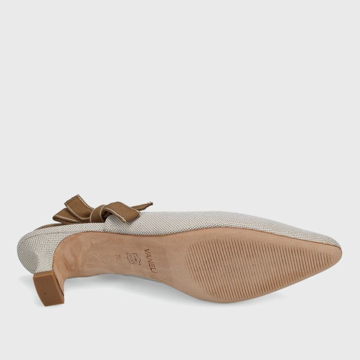 Vaneli Thisbe Slingback Heel