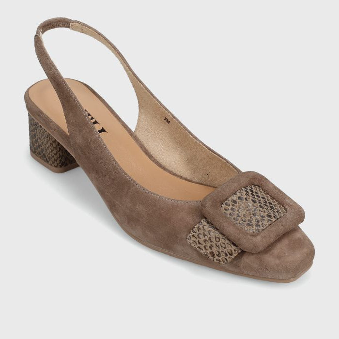 Vaneli Saki in Taupe Suede