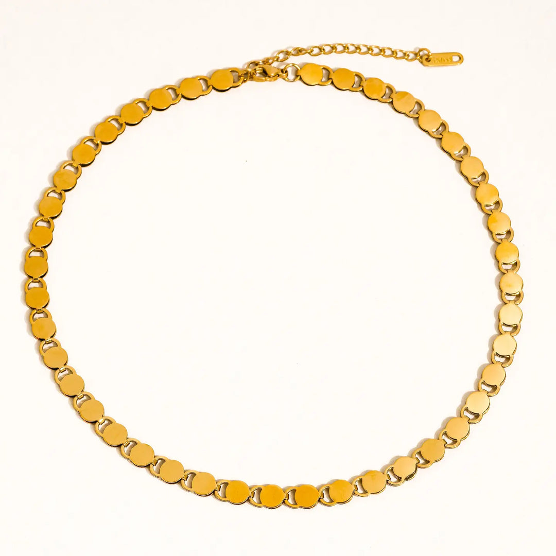 Carmin Gold Disc Link Necklace