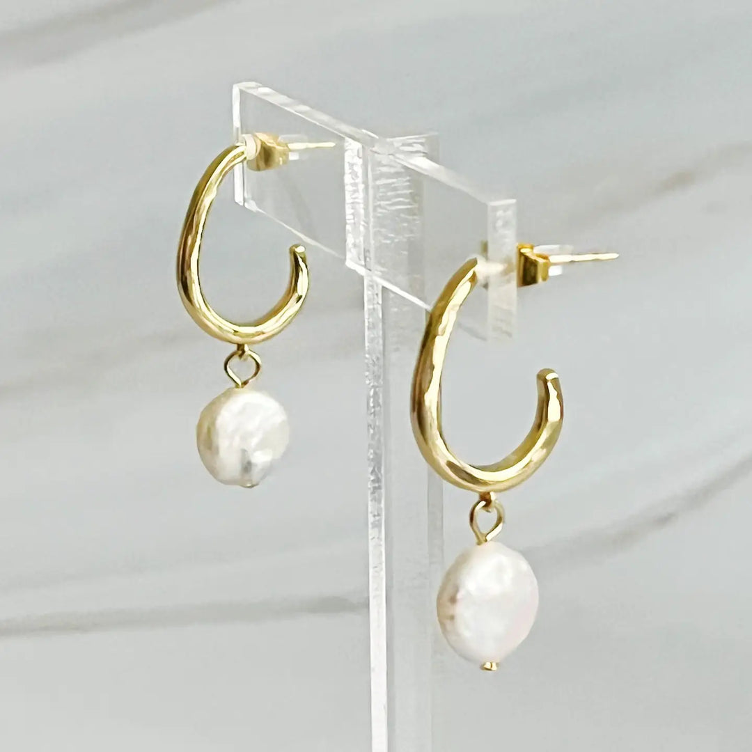 Dangle Pearl Earrings