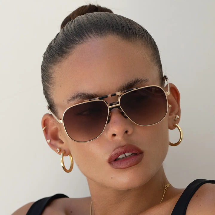 Freyrs Logan Sunglasses in  Tortoise / Brown
