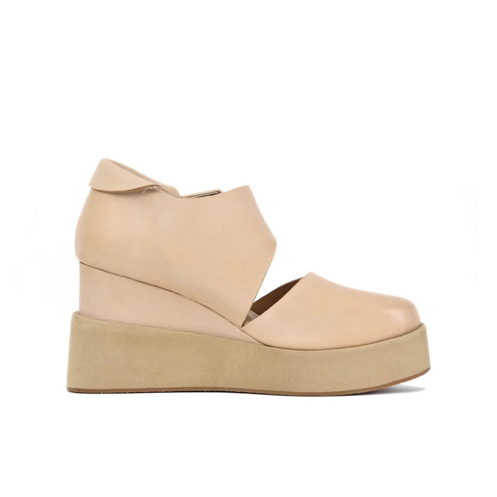 Antelope Teagan Wedge in Makeup Leather