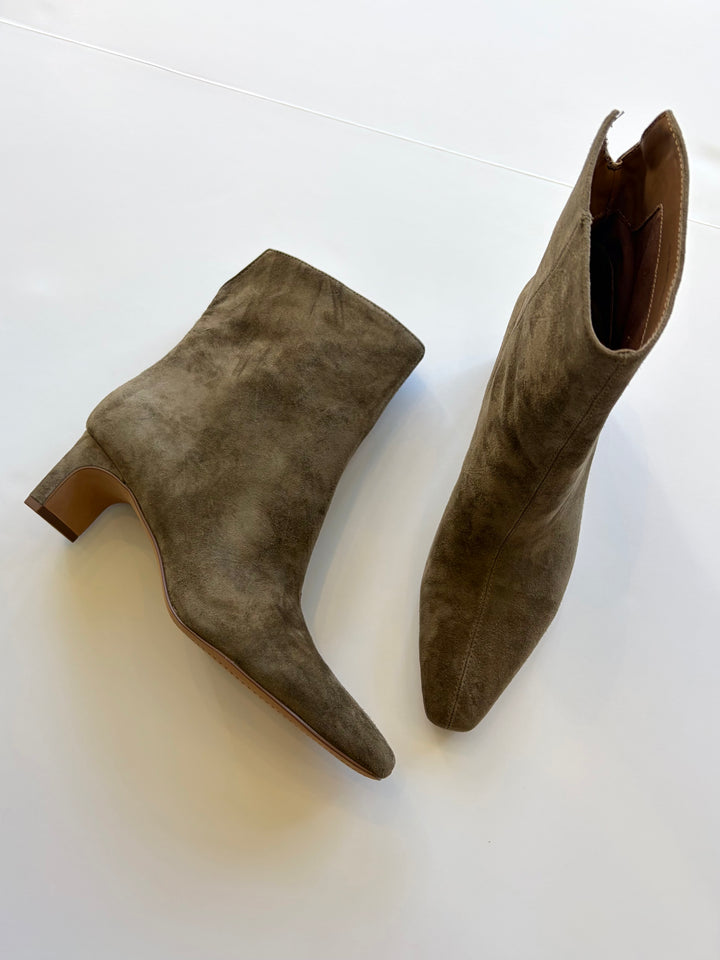 Dolce Vita Bennet Booties in Olive Suede