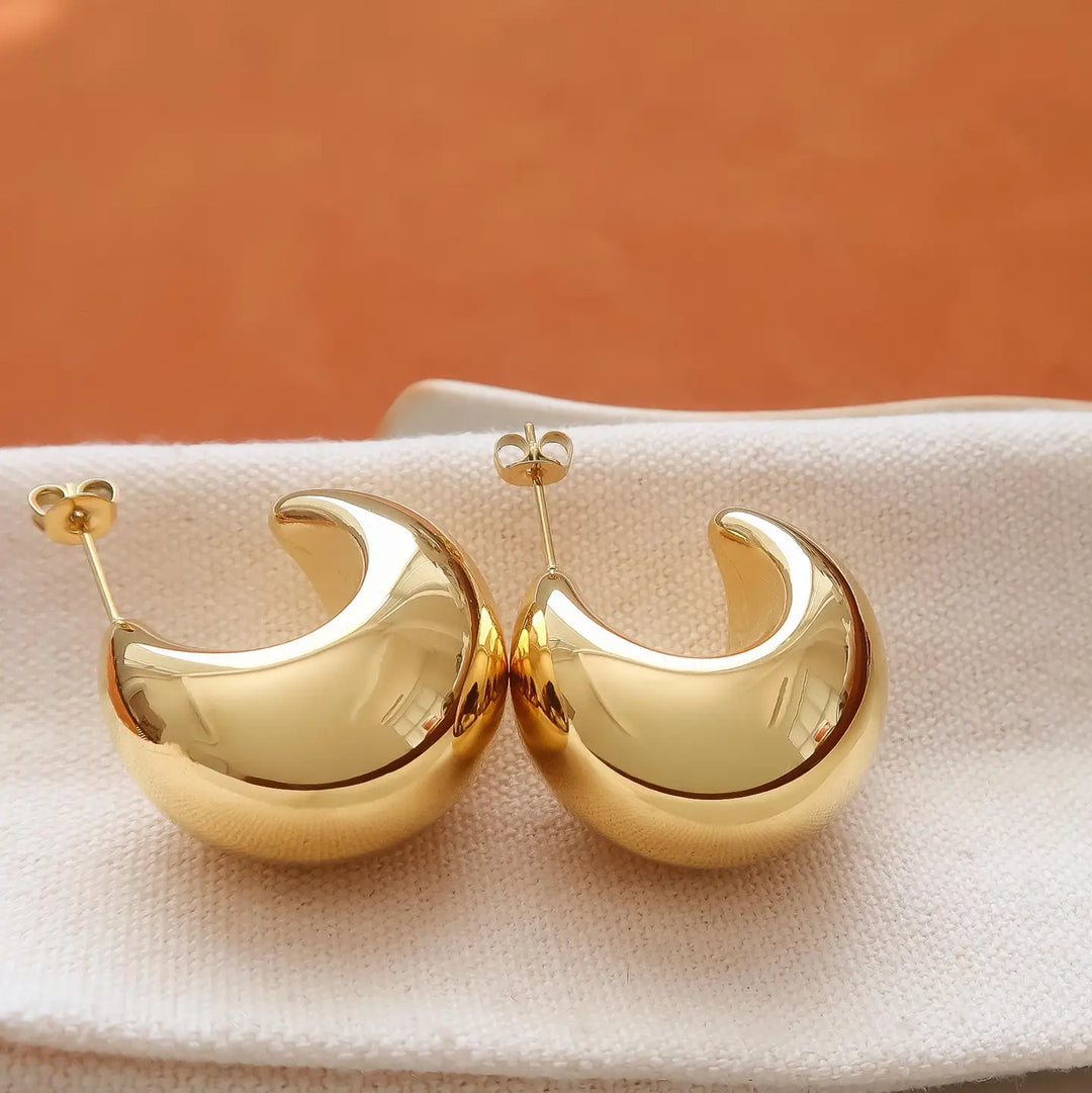 Camilley Puffy Dome Earrings