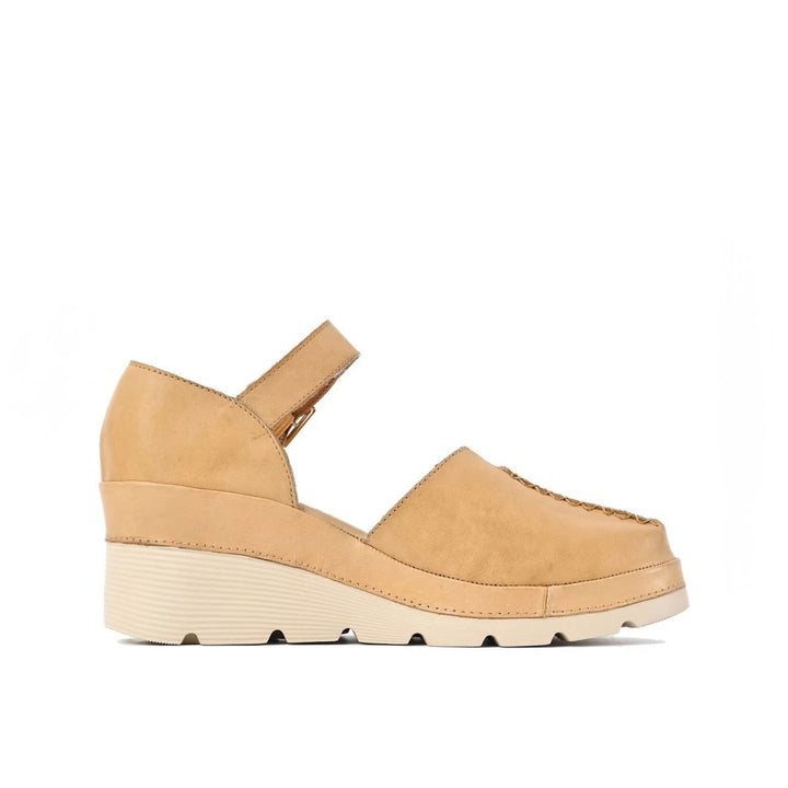 Antelope Mode Wedge in Makeup Leather