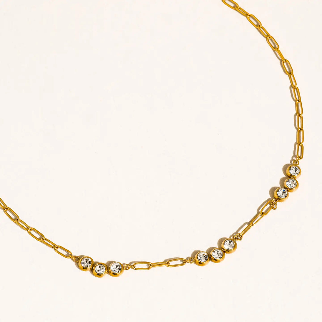 Éclaire Cz Station Chain Necklace
