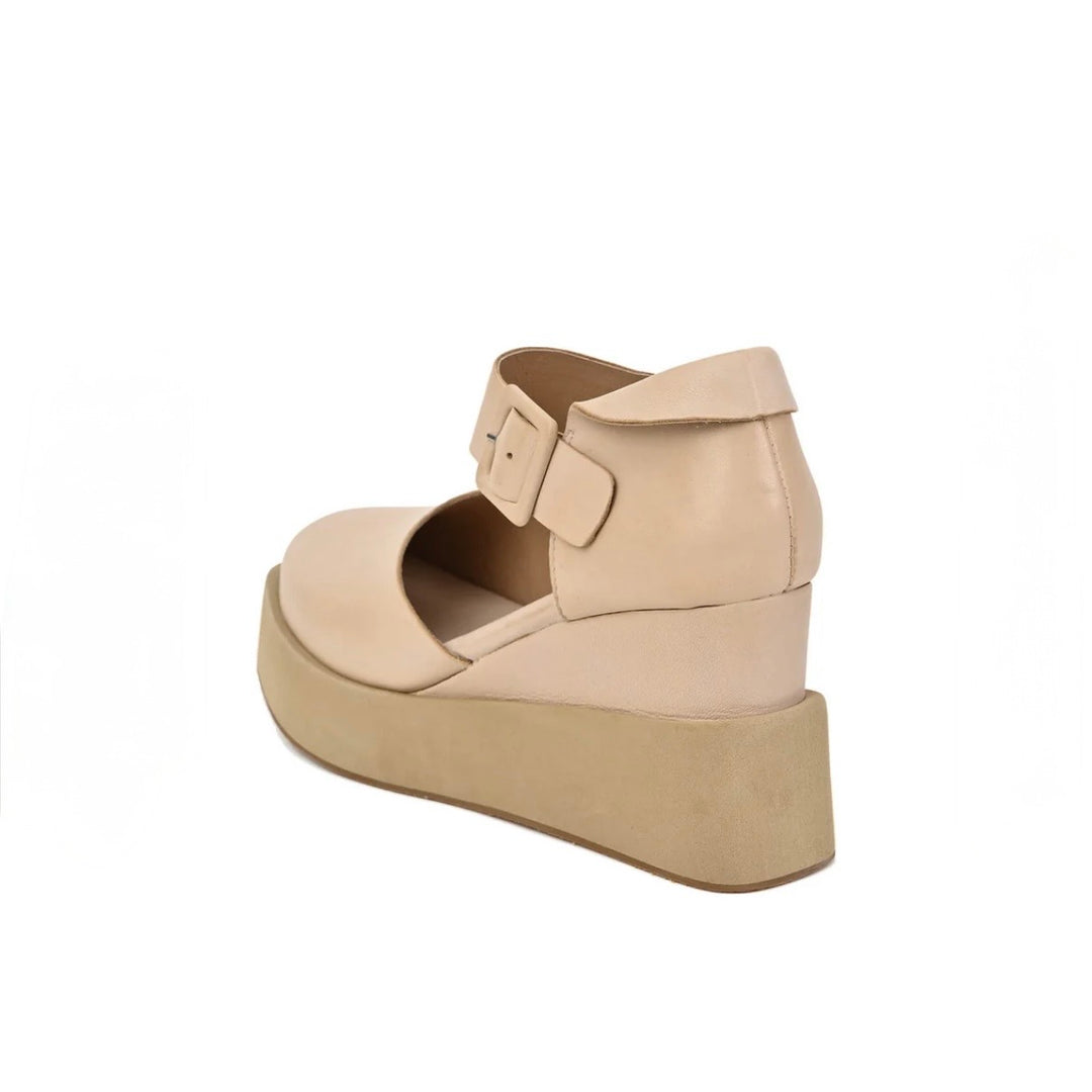 Antelope Teagan Wedge in Makeup Leather