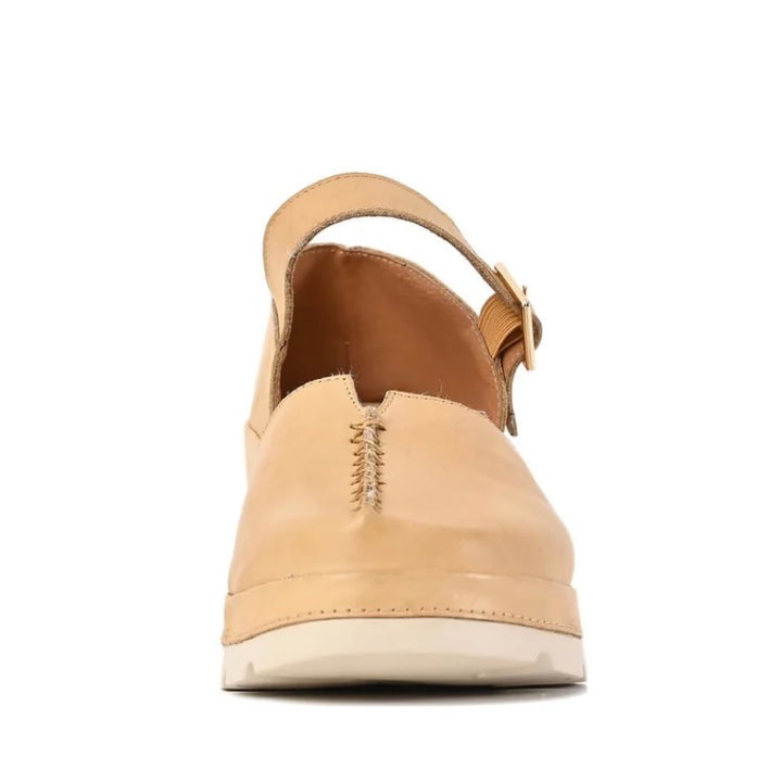 Antelope Mode Wedge in Makeup Leather
