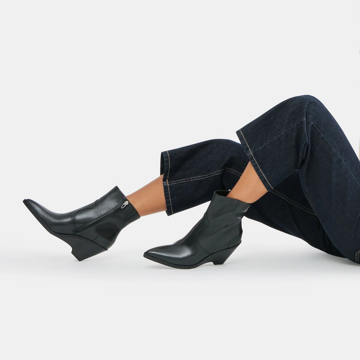 Dolce Vita Ashtin Booties