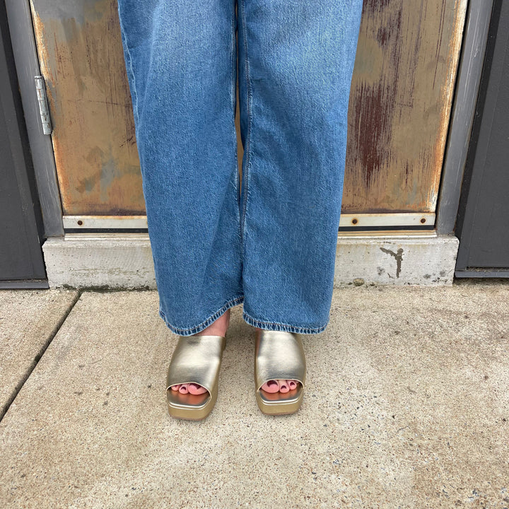 Matisse Lido Slide Sandal