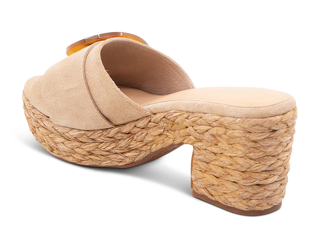 Chocolat Blu Garlyn in Latte Suede