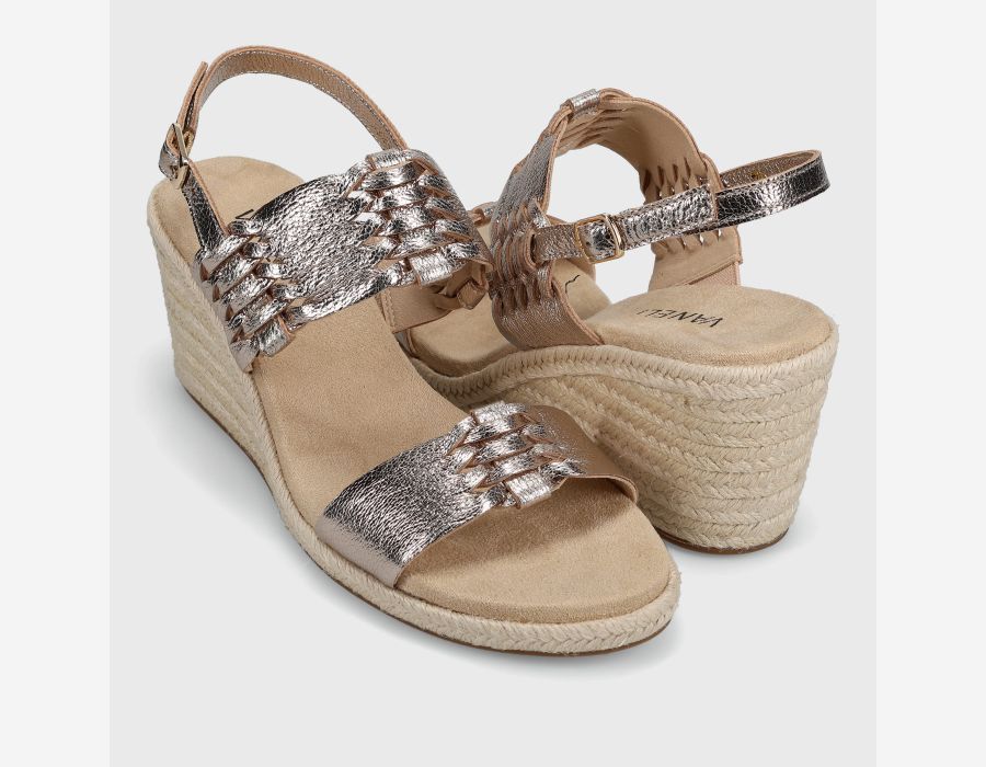 Vaneli Laleh Wedge Sandal