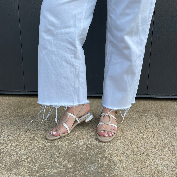 Vaneli Benny Sandals