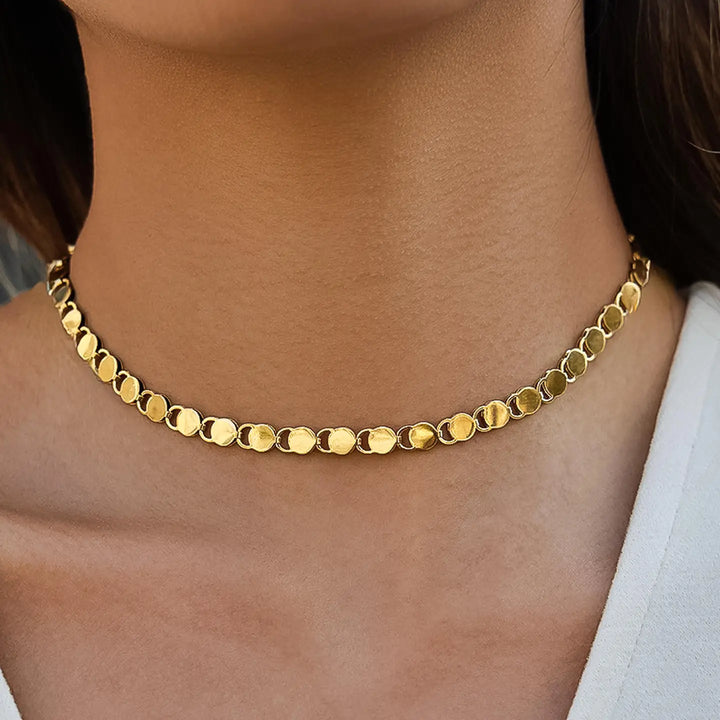 Carmin Gold Disc Link Necklace
