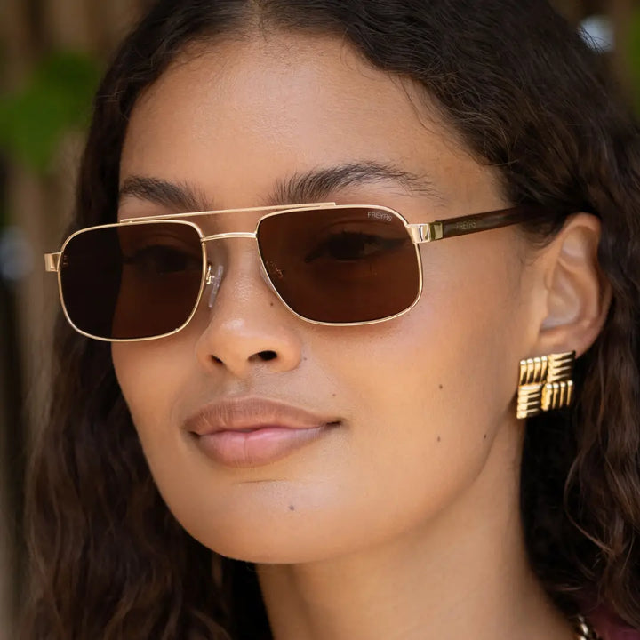 Freyrs Vesper Aviator in Gold / Solid Brown
