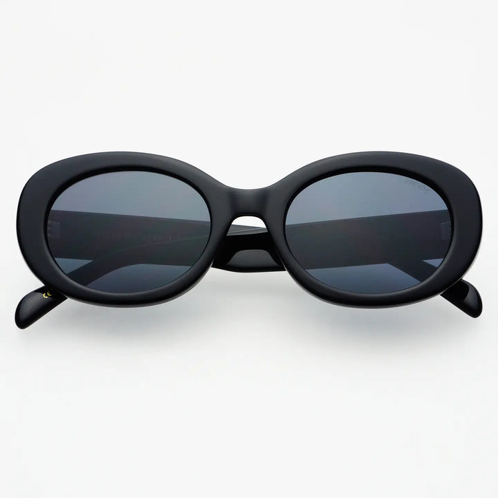 Freyrs Aria Oval in Black
