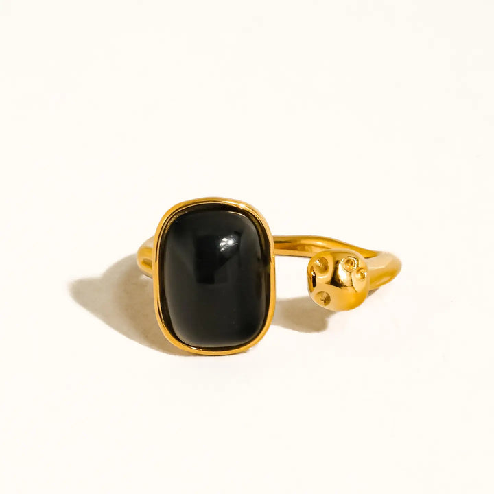 Estrella Black Stone Ring