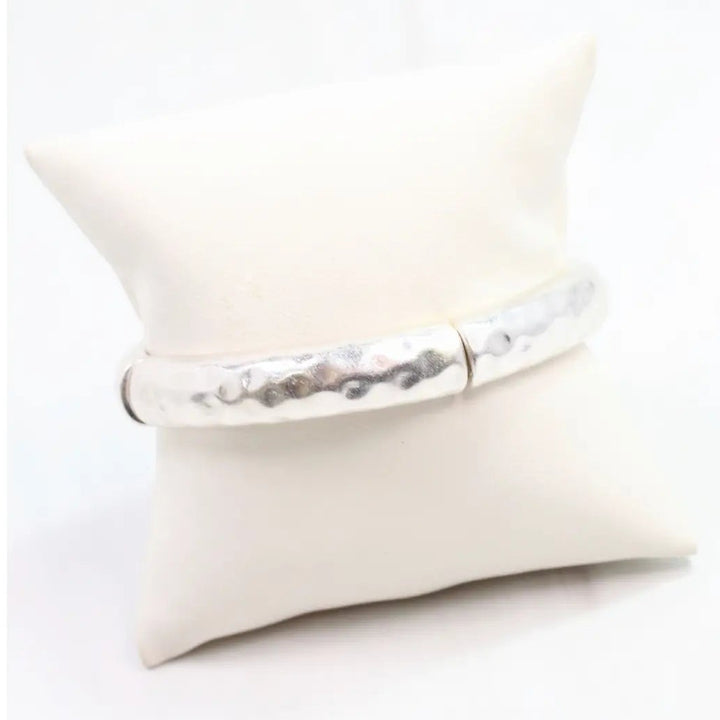 Tandy Hammered Stretch Bracelet in Worn Silver
