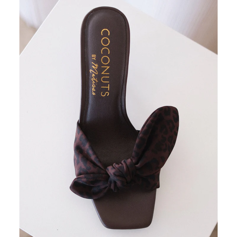 Coconuts by Matisse Uptown Heel